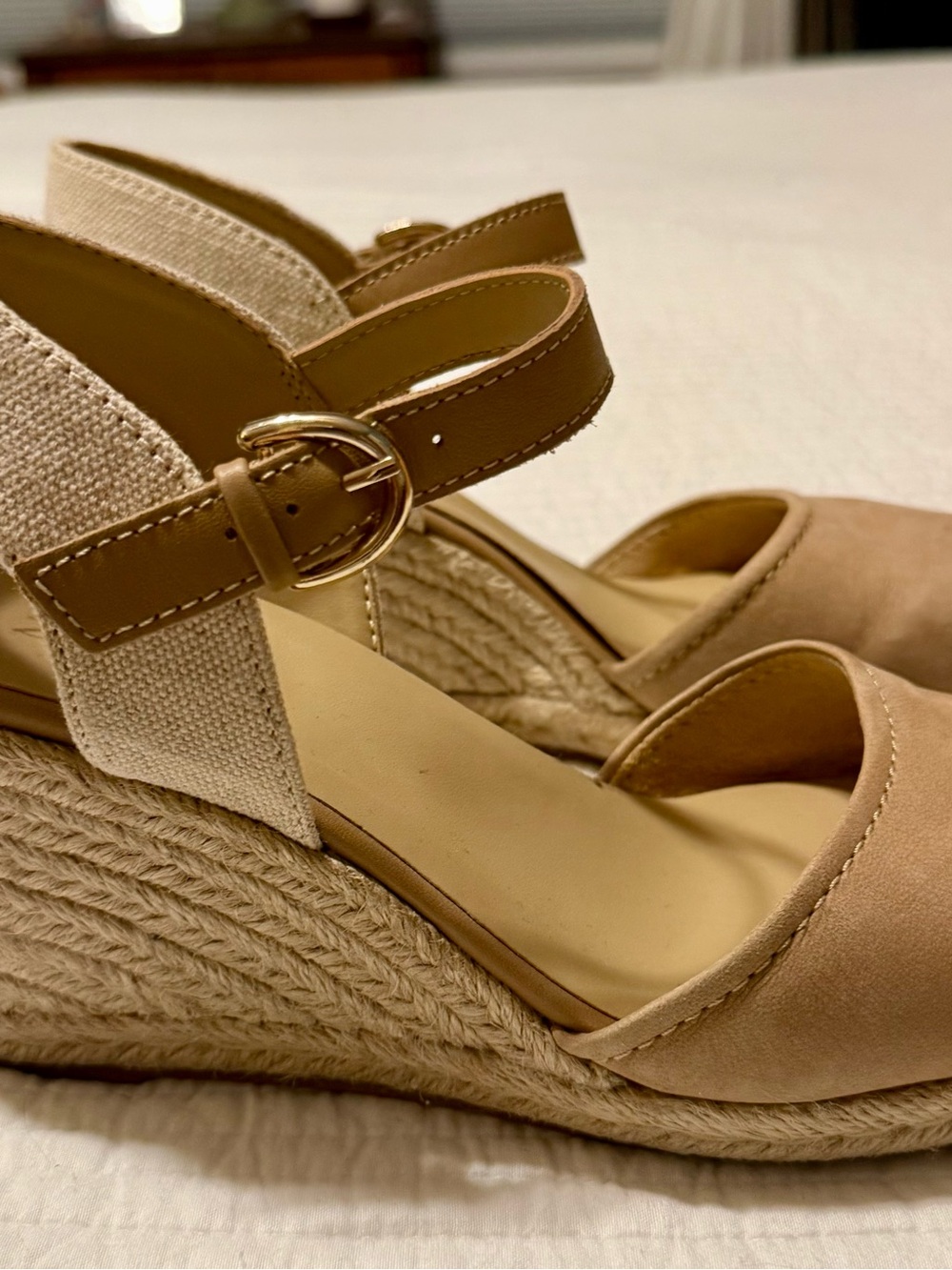 Naturalizer Women's Neutral Tan Espadrille Wedge Sandals